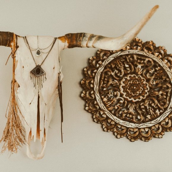 Meet your Posher, Amanda - Picture 1 of 2